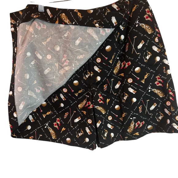 Liz Claiborne LizGolf Black Skort Sz 10 Fun Golf Prints All Over Skort - Picture 3 of 4